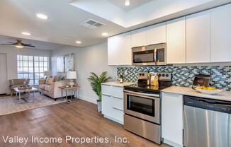407 - 419 W 7th St
