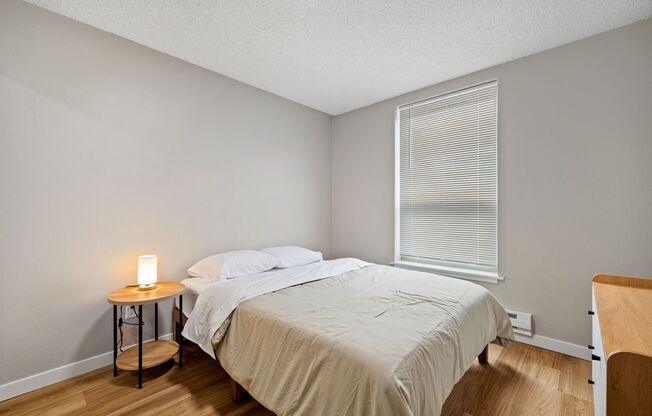 1 bed, 1 bath, 540 sqft, $1,555, Unit 26