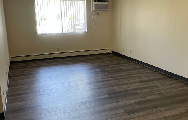 1 bed, 1 bath, 650 sqft, $769.99, Unit 1756-G4