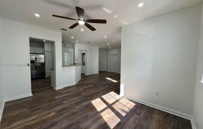 2 beds, 2 baths, 1,088 sqft, $2,995, Unit 10630 NW 88th St appt 203 (A11704948)