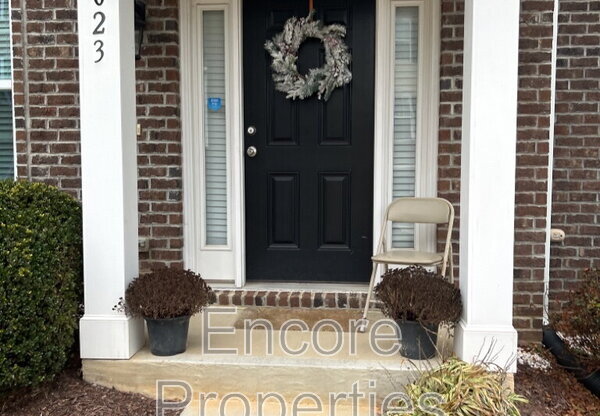 6023 KENTWORTH DR