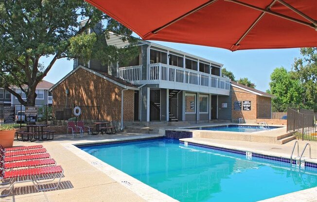 RiverBend Apartment Homes