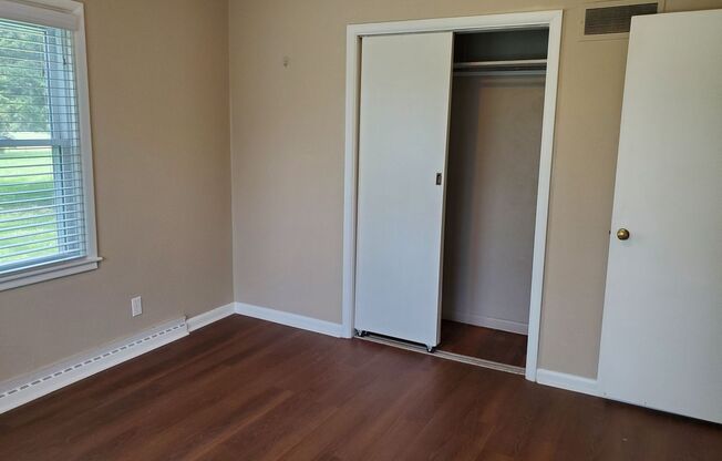 2 beds, 1 bath, $1,450