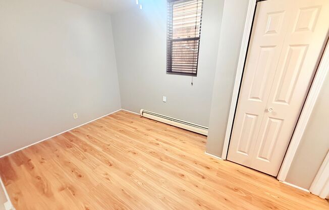 3650 A E BARNARD AVE