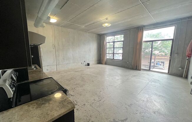 2 Bed | 1.5 Bath | Starland