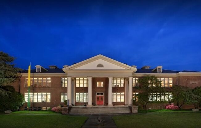 The SchoolHouse at Artisan Hill