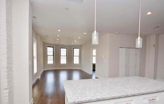 4 beds, 2 baths, 1,500 sqft, $3,200