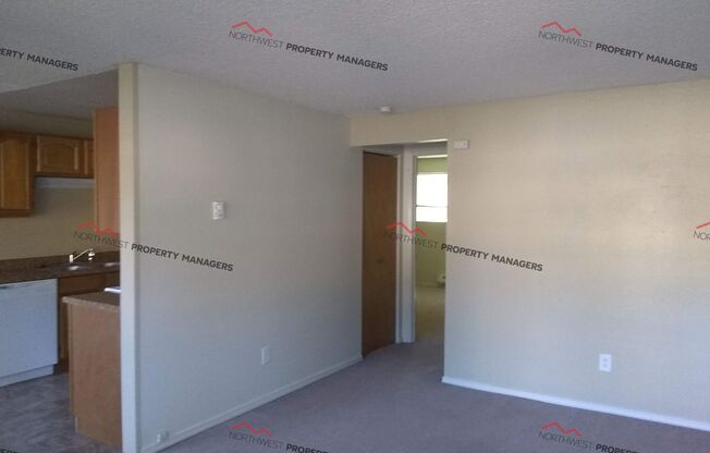 r45c  Silverwood Terrace Apts