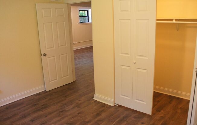 1 bed, 1 bath, 1,244 sqft, $1,995, Unit 2526-G