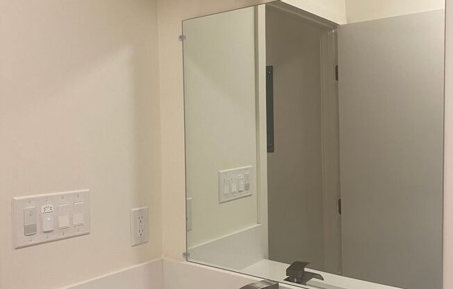 1 bed, 1 bath, 505 sqft, $1,895, Unit 6546-T