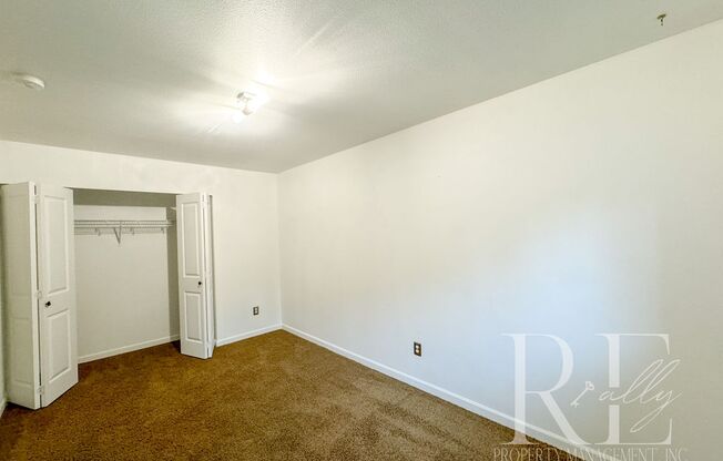 3 beds, 2 baths, $2,975