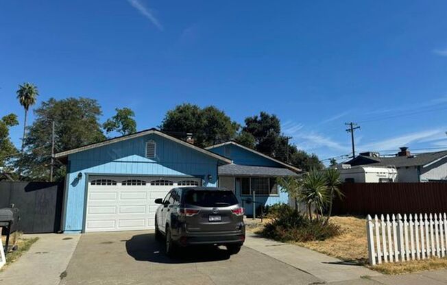 Home for Rent in Rio Linda