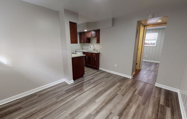 1 bed, 1 bath, $970, Unit 70 A1