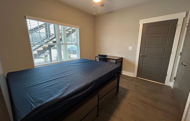 4 beds, 4 baths, 1,600 sqft, $990, Unit 407 Minter Way-100 - C