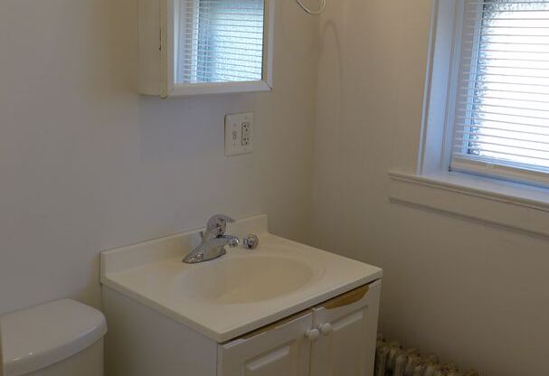 1 bed, 1 bath, 625 sqft, $1,450, Unit 309