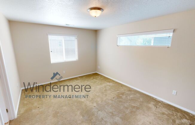 2 beds, 1 bath, $1,700