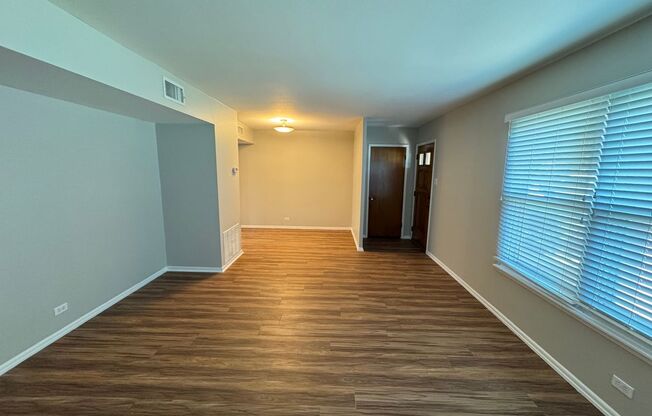 Welcome to this charming 3-bedroom, 1.5-bathroom home with easy access to FT. SAM, BAMC, RANDOLPH AFB, and the airport