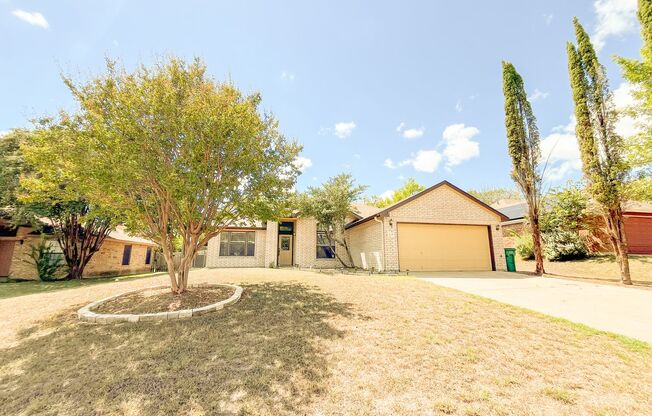 Available NOW!!!! Located in Skipcha Mountain Estates in Harker Heights, this home offers 3 bedrooms and 2 full baths, close to Harker Heights shopping, schools and close to Ft. Cavazos. Carpeting through out, along with ceremic tiling. Kitchen is open, a