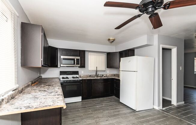 Spacious 4 Bed 2 Bath