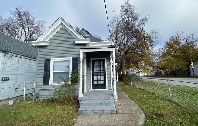 Shelby Park Amazing Newly Renovated 2 Bedroom House