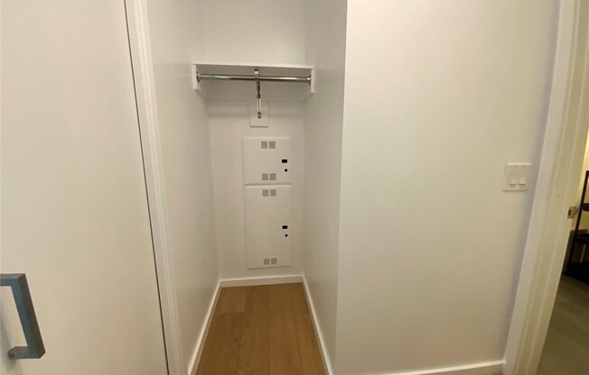 Studio, 1 bath, 480 sqft, $2,450, Unit 1105