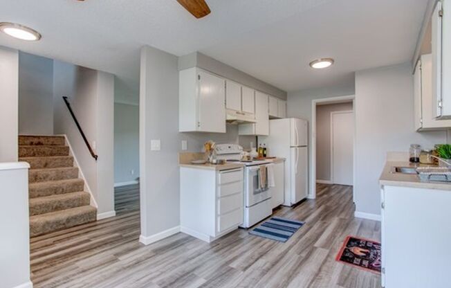 Thomasville Apartments 45-122N