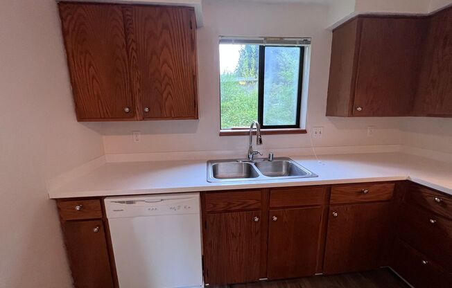 Clinton 2 bed 1.5 bath- 5 min from the Clinton Ferry!