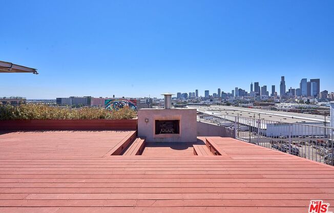 1 bed, 1 bath, 773 sqft, $3,100, Unit 302