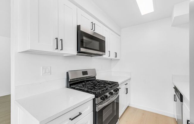 2301 S. Ridgeley Drive