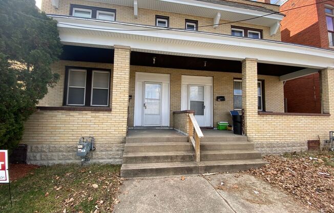 2 Bedroom Townhome for Rent in the Arlington / Southside Slopes area