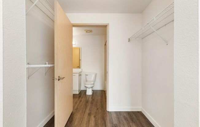 2 beds, 2 baths, 985 sqft, $2,615, Unit 305