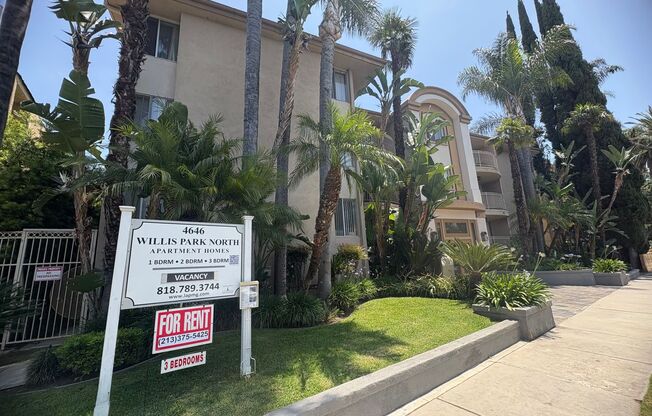 3 beds, 2 baths, $3,295, Unit 201