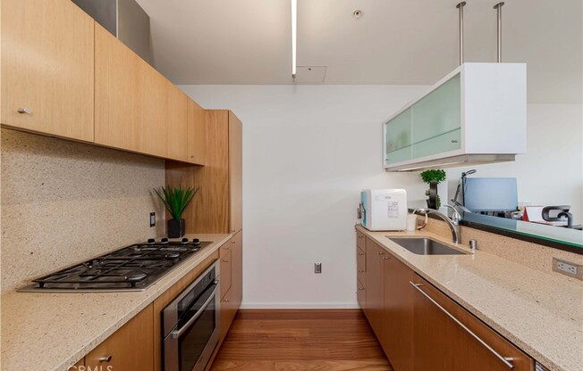 1 bed, 1 bath, 920 sqft, $2,900, Unit 909