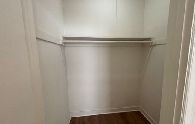 Studio, 1 bath, $1,154, Unit 113