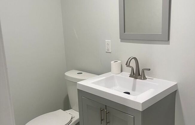1 bed, 1.5 baths, 750 sqft, $1,295, Unit 4526-E51