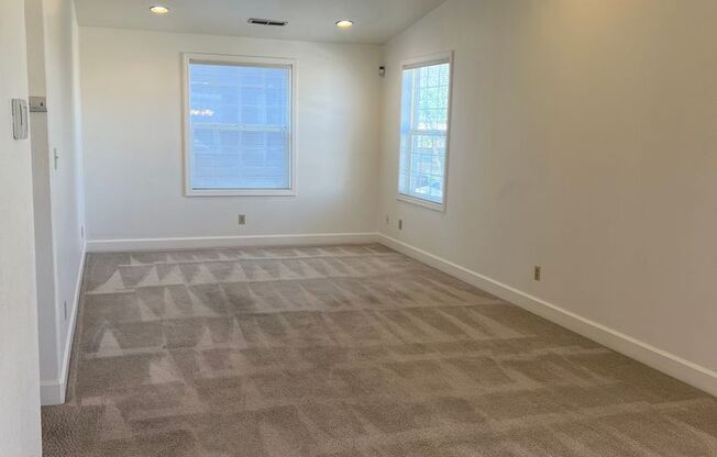 Watt Street 1058