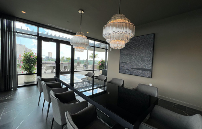 1 bed, 1 bath, 686 sqft, $1,995, Unit 503W