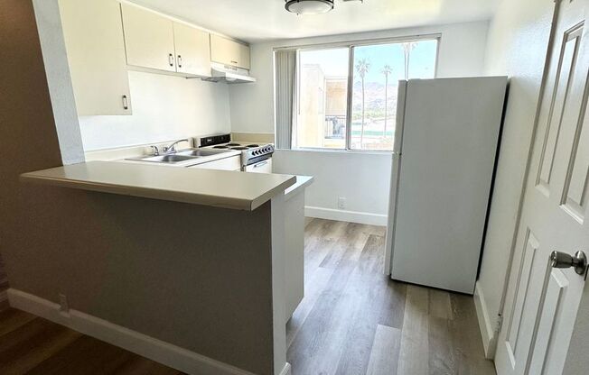 Studio, 1 bath, 500 sqft, $1,540, Unit 214