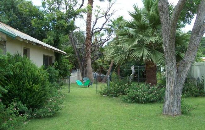**Charming 2 Bedroom Home in Tempe – Available August 1**