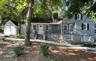 Spacious 2 Bedroom Home with Back Yard!