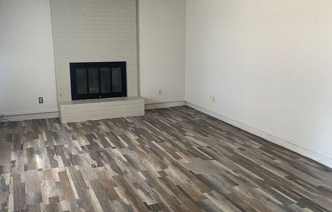 7404 Fir - 3 bed 2 bath