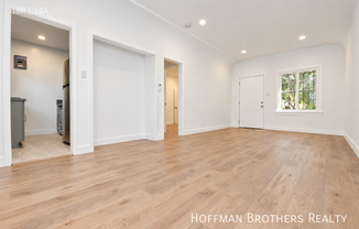 1315 N FORMOSA AVE