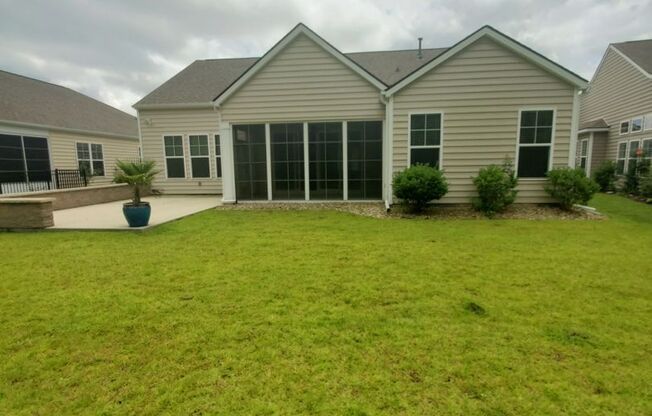 3 beds, 2.5 baths, $1,950