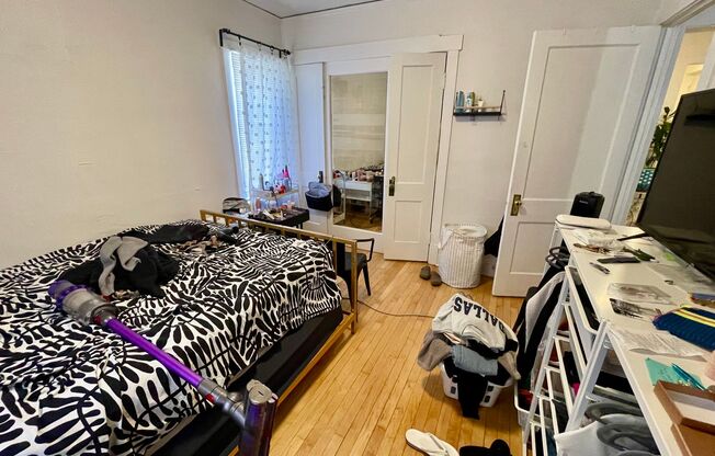 1 bed, 1 bath, $1,015, Unit 20