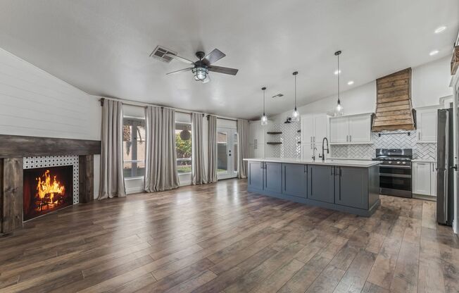 Single Story 4 Bedroom in Northwest