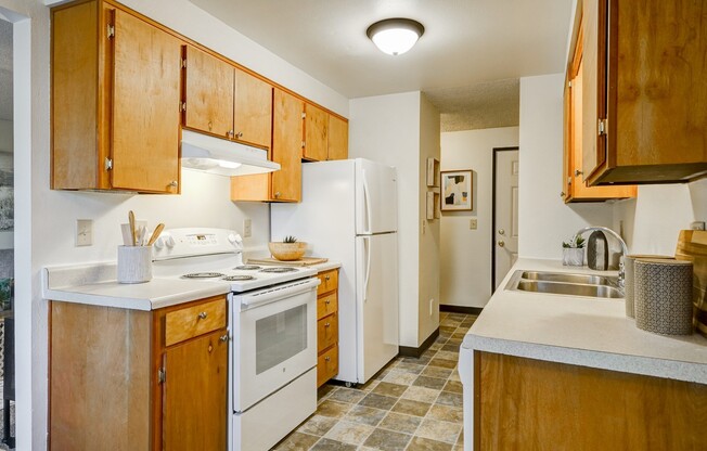 1 bed, 1 bath, 700 sqft, $1,245, Unit 2