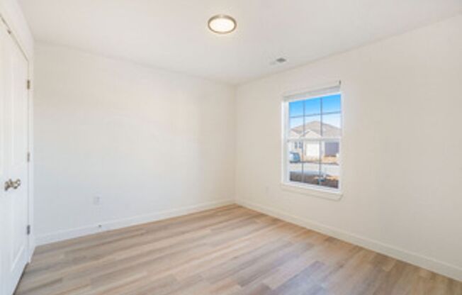 3 bedroom townhome in Kansas City!!