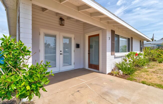 Charming Beachside Bungalow