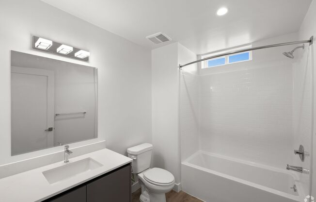 2 beds, 2 baths, 1,243 sqft, $2,933.33, Unit 507-2
