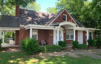 4 beds, 2 baths, $2,695